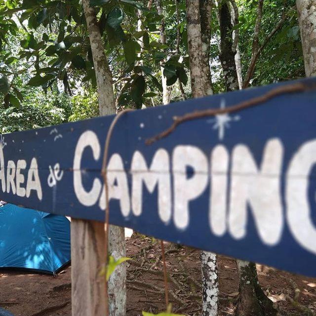 ホテル Hospedagem Aldeia Do Leao カロリナ エクステリア 写真